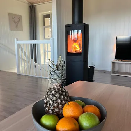 Affordable Luxury Sauna - River Views Tatil Evi Voss